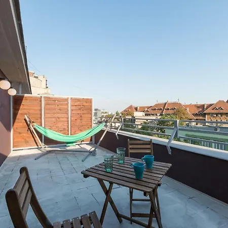 Skyline Studio Hammock *